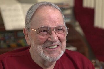 پدر مرد عنکبوتی از دنیا رفت پدر