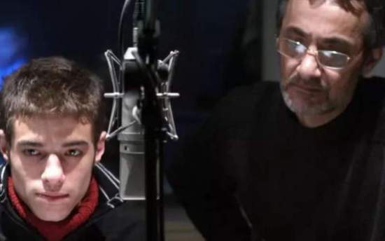 گوینده خوش صدای کشور درگذشت