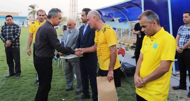 رقابت پیشکسوتان فوتبال خوزستان با یاد محمدرضا عجمی‌پور