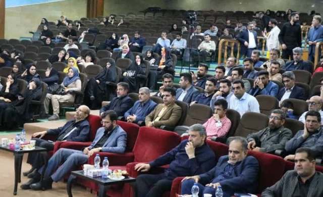 مدیران موظف به پاسخگویی به اصحاب رسانه شدند مدیران موظف به پاسخگویی به اصحاب رسانه شدند