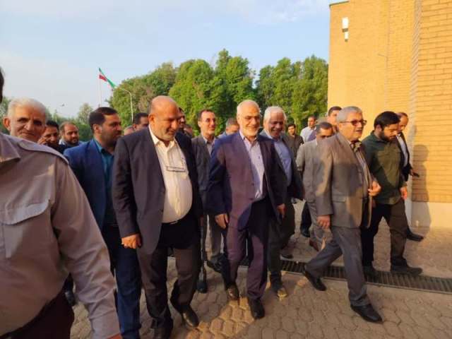 استاندار خوزستان: زنجیره صنعت چوب در خوزستان ایجاد شود استاندار خوزستان: زنجیره صنعت چوب در خوزستان ایجاد شود