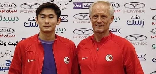 گلایه تند سرمربی هنگ کنگ از میزبانی ایران