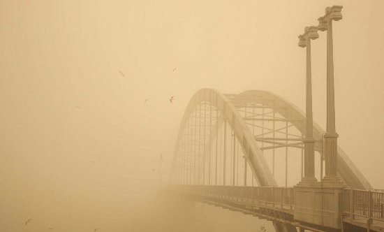 بهره مندی خوزستانی ها از گرد و غبار محلی!