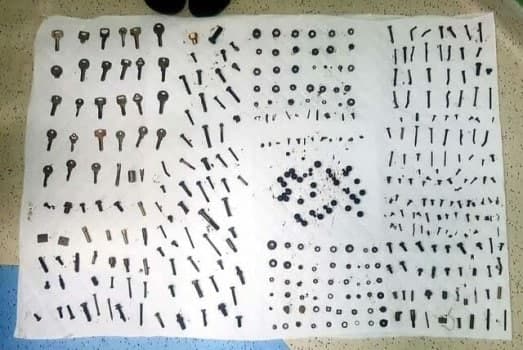 کشف ۳ کیلو پیچ و مهره در شکم یک بیمار اهوازی!