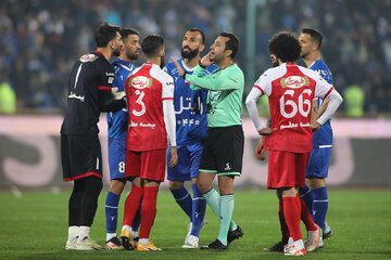 تهدید پرسپولیس توسط استقلال
