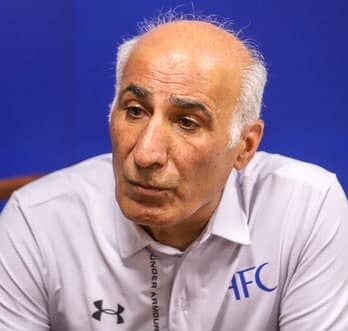 منصور ربیعه: کادرفنی استقلال ملاثانی شق‌القمر کرد