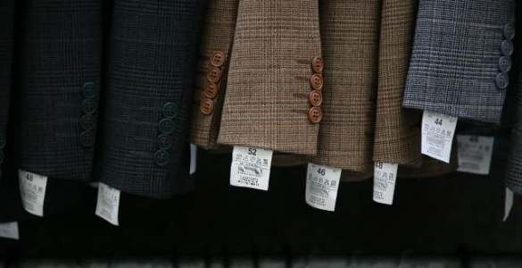 یک دست کت و شلوار چند؟ | باب همایون، خلوت تر از همیشه