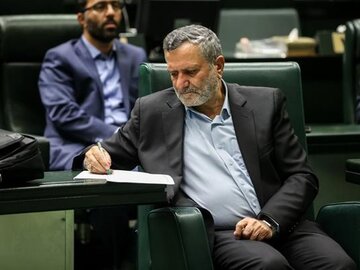 افزایش ۳۵.۳ درصدی دستمزد کارگران در سال آینده افزایش ۳۵.۳ درصدی دستمزد کارگران در سال آینده