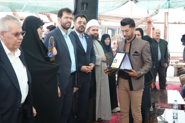 خلیج فارس هویت و میراث گران بهای کشور است خلیج فارس هویت و میراث گران بهای کشور است