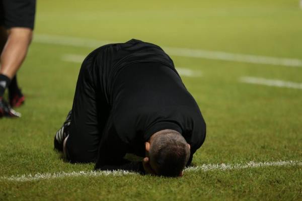 اشک فولادیها چمن قائمشهر را آبیاری کرد! اشک فولادیها چمن قائمشهر را آبیاری کرد!