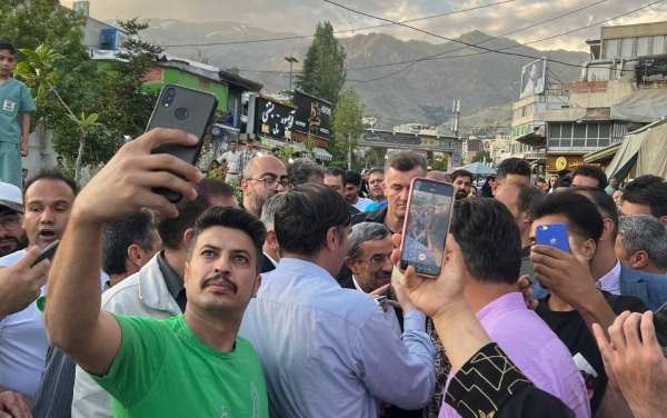 محمود احمدی‌نژاد امامزاده صالح را بهم ریخت