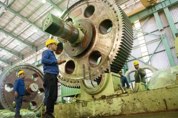 بازآماد کارخانه، گامی برای پایداری و افزایش تولید شکر