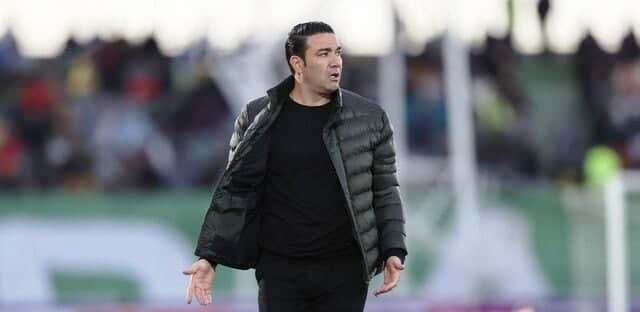 نکونام: مُهر را زدند و لیگ را پایان دادند! نکونام: مُهر را زدند و لیگ را پایان دادند!