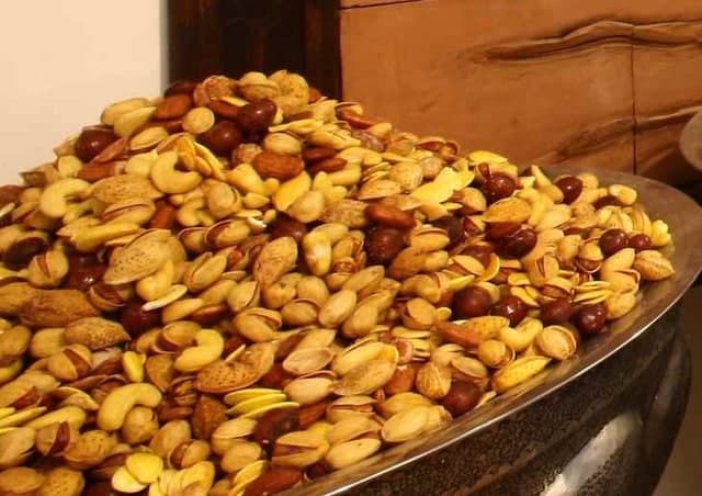 سم خاموش در مغزها و خشکبار مانده / راههای تشخیص و پیشگیری از آلودگی آجیلها سم خاموش در مغزها و خشکبار مانده / راههای تشخیص و پیشگیری از آلودگی آجیلها