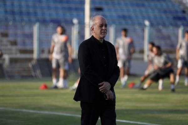 جلوی توهین به بازیکنان را بگیرید! جلوی توهین به بازیکنان را بگیرید!