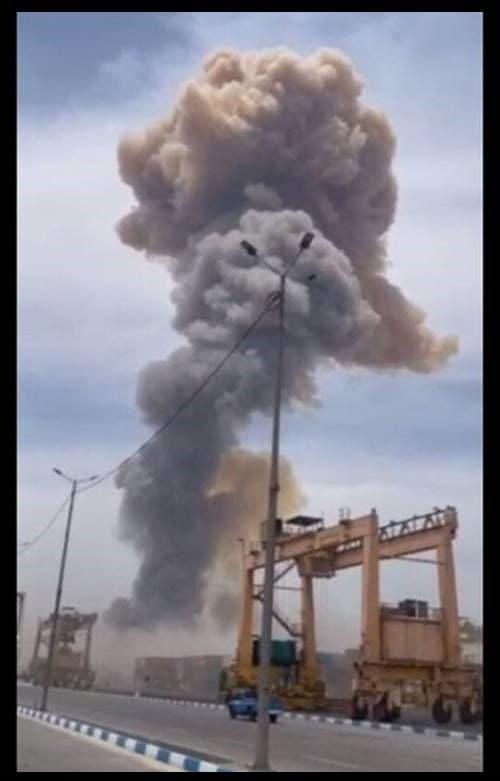  انفجار در بندرعباس/۲۸۱ نفر به بیمارستان روانه شدند