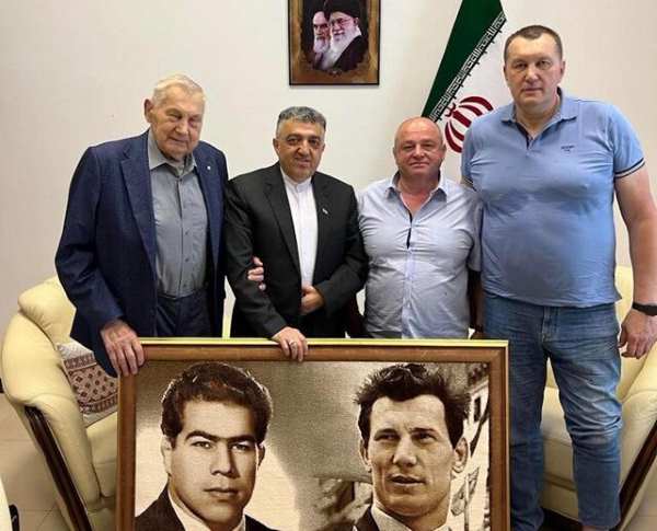 برترین کشتی گیران تاریخ درگذشت