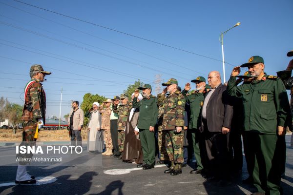 رژه نیروهای مسلح در اهواز