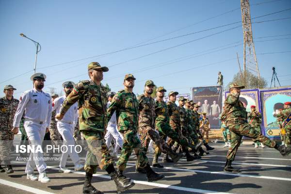 رژه نیروهای مسلح در اهواز