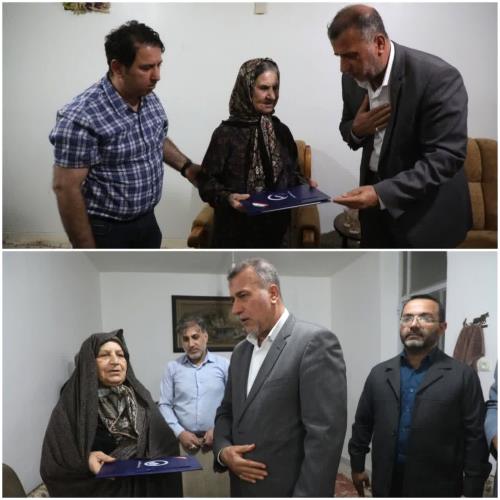 سپاسگزاری از خانواده دو شهید دفاع مقدس شرکت آبفا