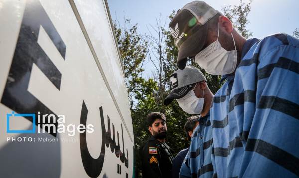 ۵۵ محکوم متواری در خرمشهر بازداشت شد ۵۵ محکوم متواری در خرمشهر بازداشت شد