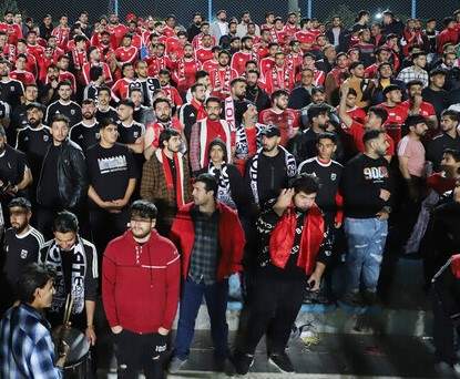 هواداران استقلال علیه بازیکنان شعار دادند هواداران استقلال علیه بازیکنان شعار دادند