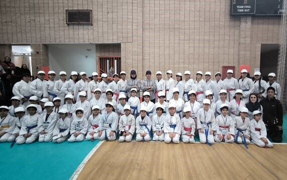 دختران اهوازی ۶۶ مدال رنگارنگ گرفتند