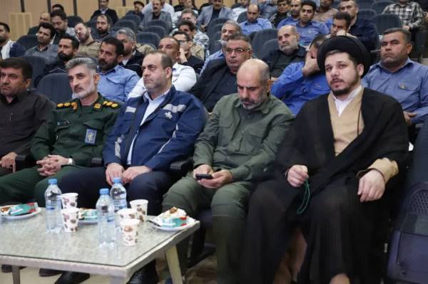 پخش زنده بیانات رهبری در دل صنعت اهواز