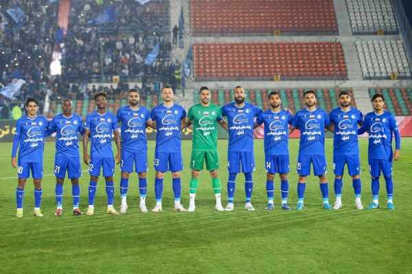 مدیرعامل استقلال بی‌خود توهین می کند!