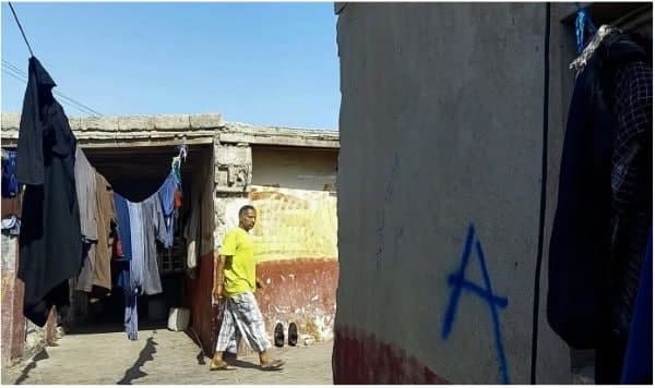 کارگرانی بی‌نصیب از حقِ آب و گل