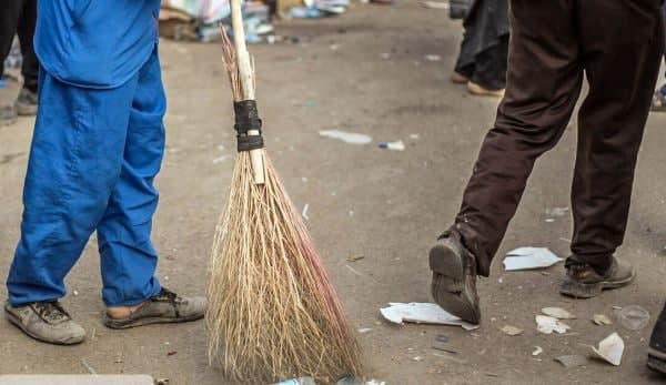 پاکبانی که درس پاکدستی داد