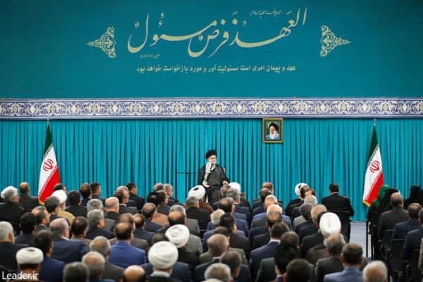 شأن و جایگاه بینظیر مجلس را حفظ کنند/وزیر را بیدلیل ساعتها در کمیسیون نگه ندارید شأن و جایگاه بینظیر مجلس را حفظ کنند/وزیر را بیدلیل ساعتها در کمیسیون نگه ندارید