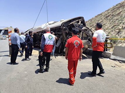 واژگونی اتوبوس۲۱ فوتی و ۲۵ مصدوم داد