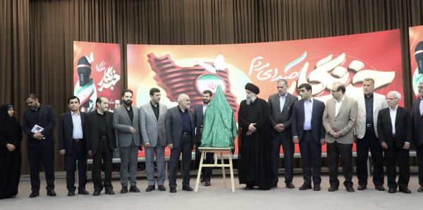 رونمایی از پوستر هفتمین دوره جشنواره مطبوعات خوزستان رونمایی از پوستر هفتمین دوره جشنواره مطبوعات خوزستان
