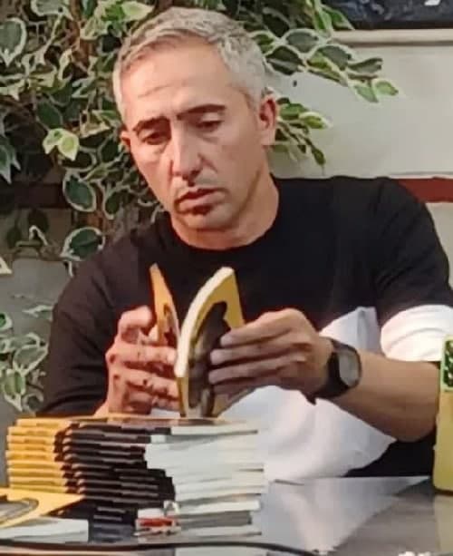 روزبه نوحی حفظ‌آباد