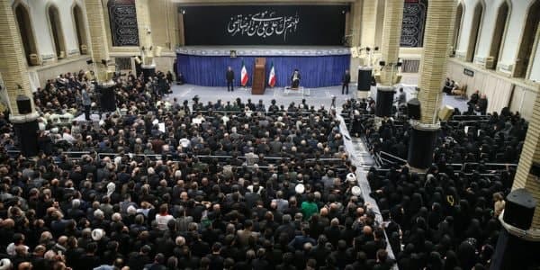   سپر پولادین اتحاد مردم و مسوولان و نیروهای مسلح نباید خدشه دار شود