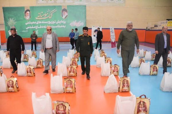 نیشکر، شریکِ اندوه و لبخند همسایگان شد