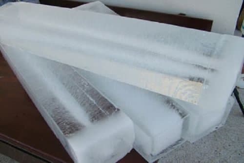 هشدار وزارت بهداشت: از یخ‌های بزرگ صنعتی استفاده نکنید! 