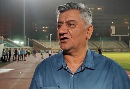 با داور دیدار فولاد و ذوب‌آهن برخورد می‌شود