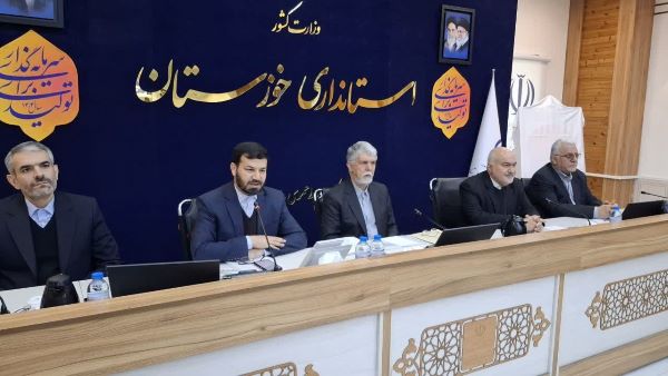 وزیر فرهنگ وارد خوزستان شد