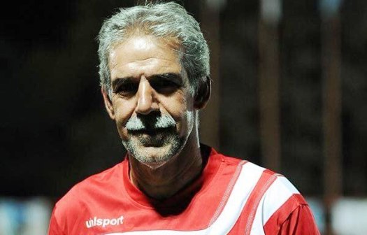 حمایت یک پرسپولیسی از دو استقلالی