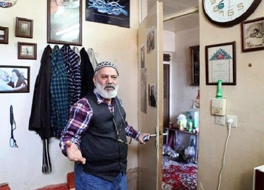 کاشت نهال انجیر به یاد قاسم آهنینجان کاشت نهال انجیر به یاد قاسم آهنینجان