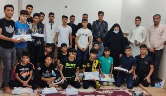 مادر شهیدی که سرپرست ۳۰ تیم فوتبال است