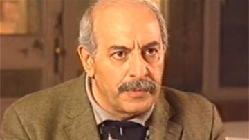 بازیگری که زیر سایه 