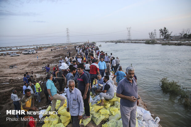 در واقعه سيل و سيلاب؛ تاريخ از ثبت